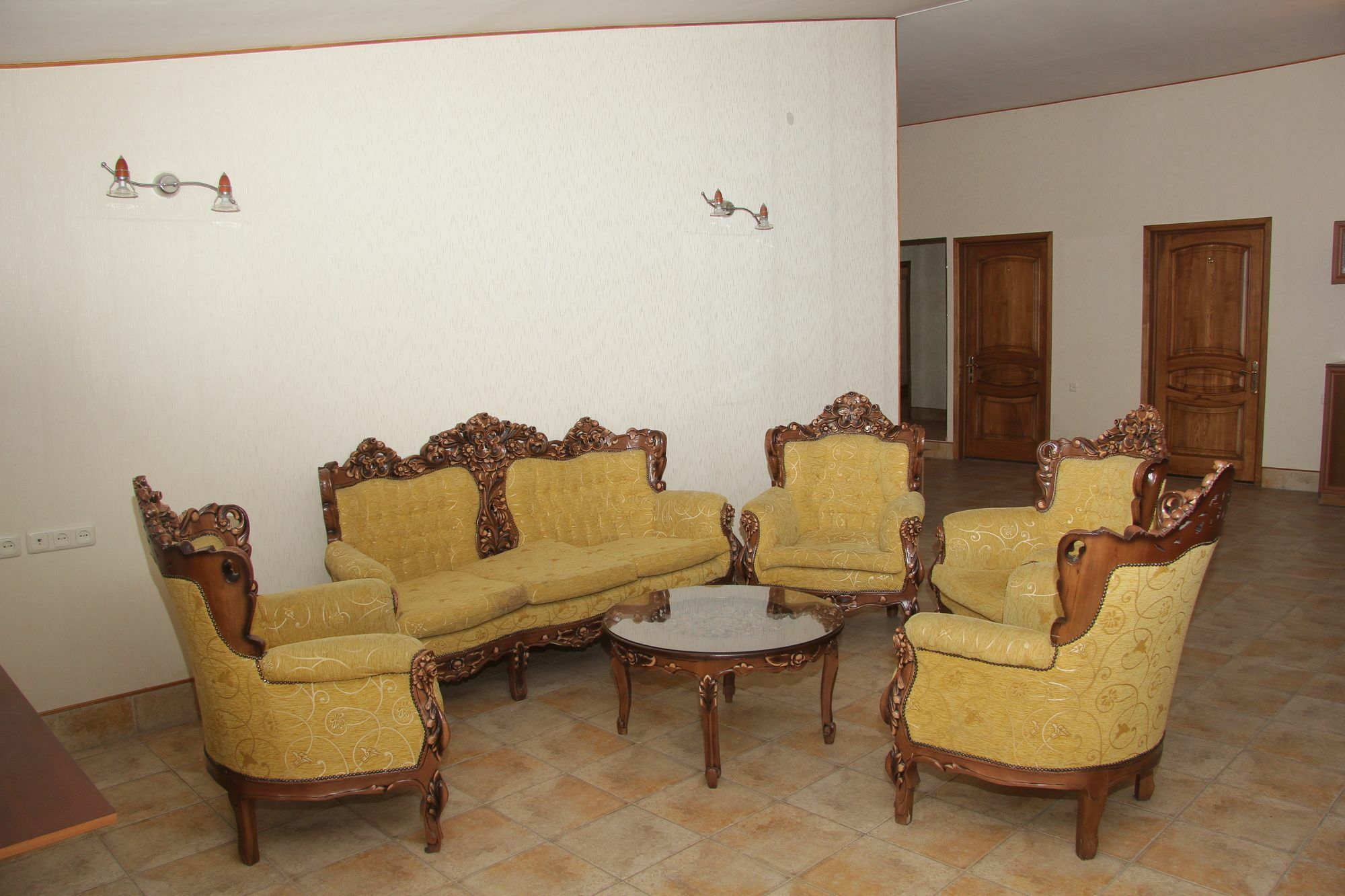 Rafael Hostel Erevan Esterno foto